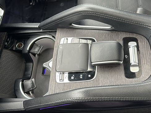 Used 2020 Mercedes-Benz GLS 450 4MATIC image 22