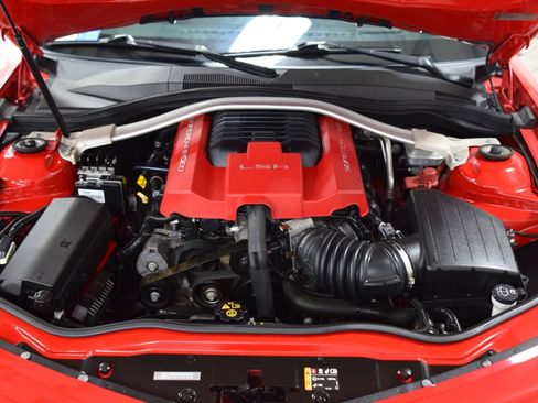 Used 2012 Chevrolet Camaro ZL1 RWD image 30