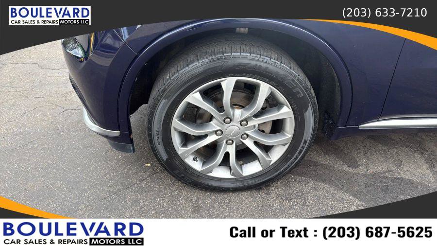 Used 2018 Dodge Durango SXT w/ Quick Order Package 2BB AWD/4WD image 9