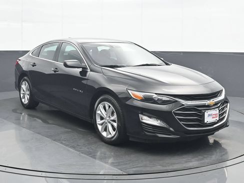 Used 2025 Chevrolet Malibu LT FWD image 9
