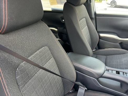 Used 2024 Honda HR-V Sport image 23