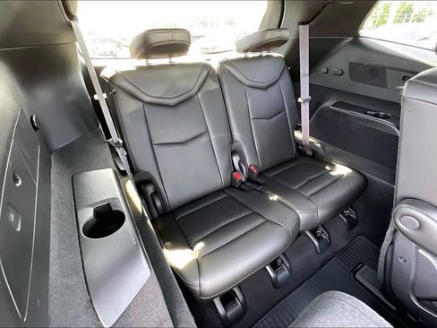 Used 2023 Cadillac XT6 Premium Luxury AWD/4WD image 27