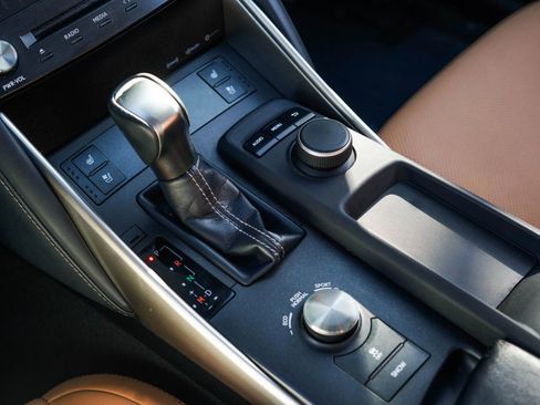 Used 2018 Lexus IS 300 AWD w/ Comfort Package image 23