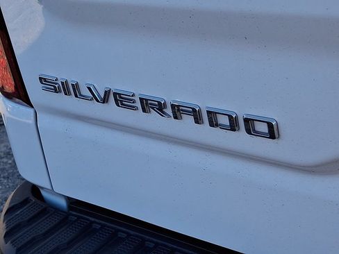 Used 2023 Chevrolet Silverado 1500 ZR2 w/ Technology Package AWD/4WD image 29