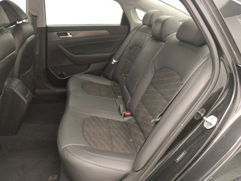 Used 2017 Hyundai Sonata Sport w/ Value Edition Package 02 image 18