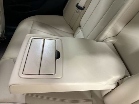 Used 2021 BMW 330i Sedan w/ Convenience Package image 21