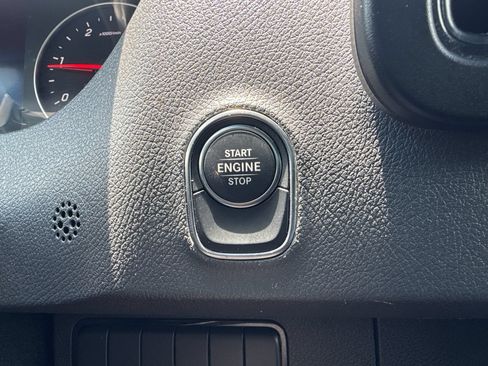 Used 2024 Mercedes-Benz Sprinter 2500 image 22