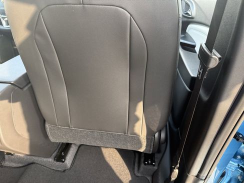 New 2026 Chevrolet Trax LT w/ Sunroof Package image 38