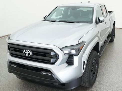 New 2026 Toyota Tacoma SR5 RWD image 3