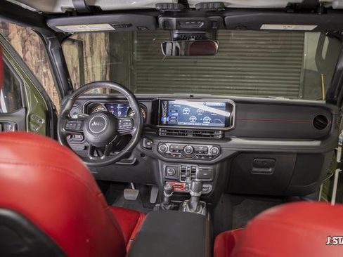 Used 2024 Jeep Wrangler Unlimited Rubicon 392 AWD/4WD image 6
