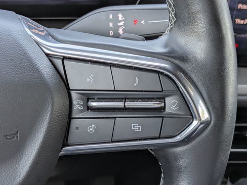 Used 2024 Chevrolet Traverse LS FWD image 24
