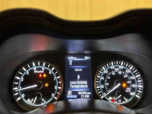 Used 2020 INFINITI Q50 Luxe w/ Cargo Package RWD image 16