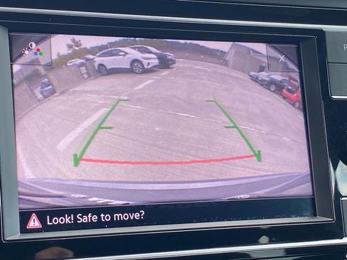 Used 2020 Volkswagen Atlas Cross Sport S image 14