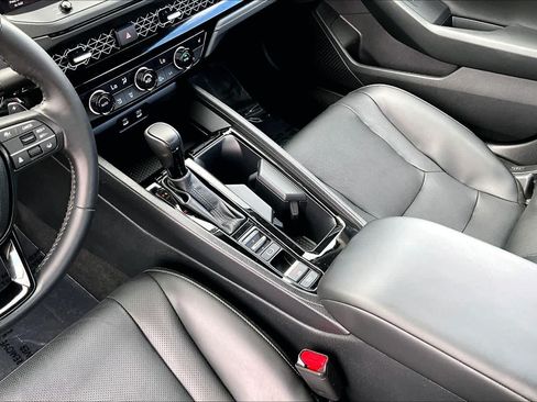 Used 2024 Honda Accord EX-L image 17