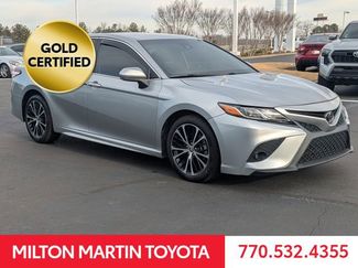 Certified 2020 Toyota Camry SE video 2