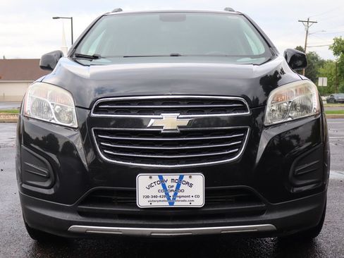 Used 2015 Chevrolet Trax LT w/ LT Sun and Sound Package AWD/4WD image 13