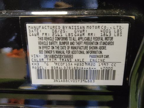Used 2025 Nissan Sentra SV FWD image 33