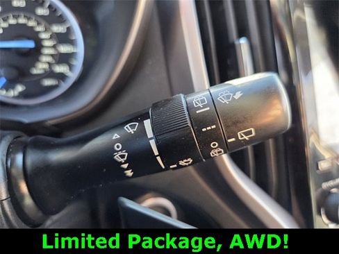 Used 2019 Subaru Ascent Limited image 31