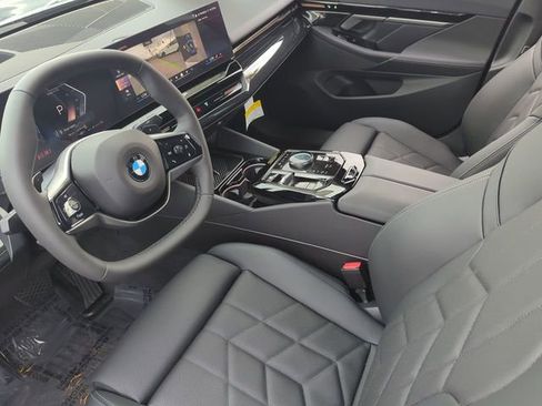 New 2026 BMW 530i w/ Premium Package image 17