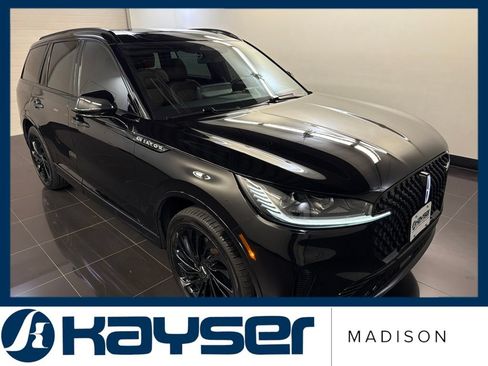 Certified 2025 Lincoln Aviator Reserve w/ Jet Appearance Package AWD/4WD image 1