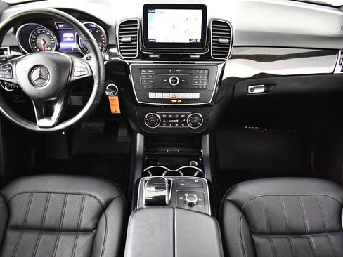 Used 2018 Mercedes-Benz GLE 350 4MATIC image 12