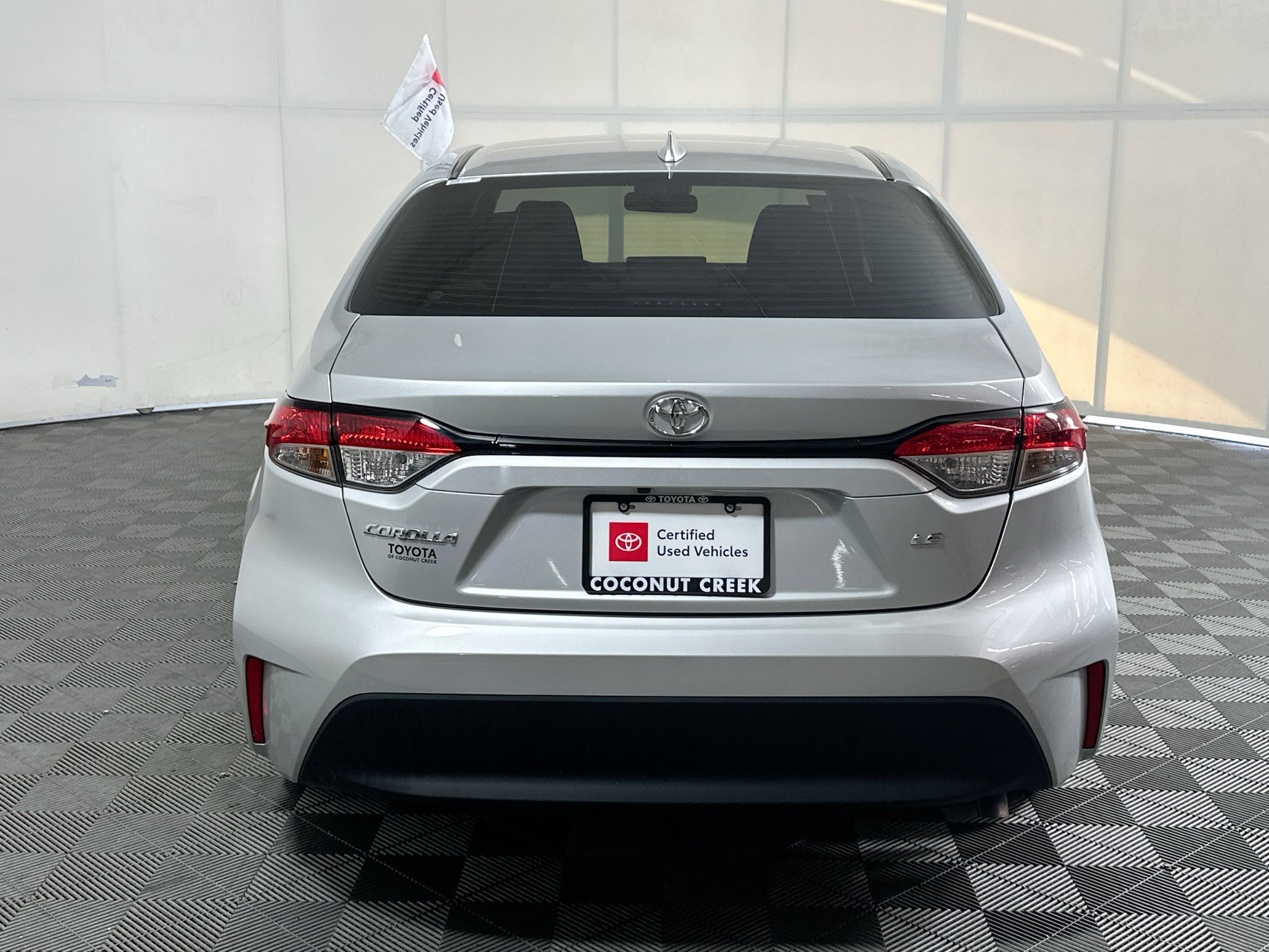 Certified 2026 Toyota Corolla LE FWD image 4