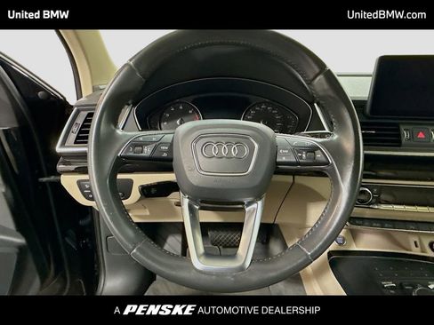 Used 2020 Audi Q5 2.0T Premium w/ Convenience Package image 6