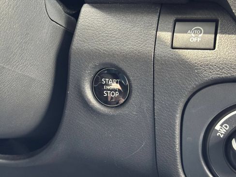 Used 2026 Nissan Frontier PRO-4X AWD/4WD image 22