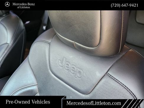 Used 2020 Jeep Cherokee Latitude Lux w/ Comfort/Convenience Group AWD/4WD image 12