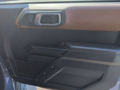 Used 2024 Ford Bronco Outer Banks AWD/4WD image 35