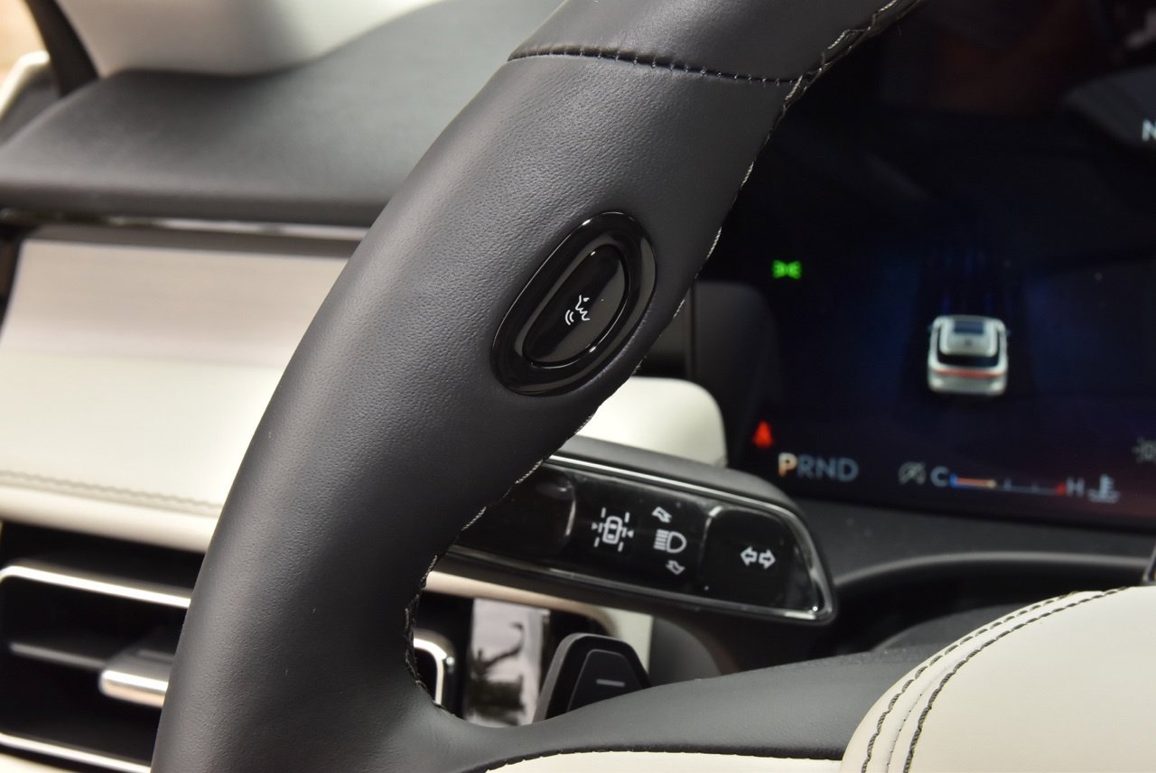 New 2027 Lincoln Aviator Reserve RWD image 24