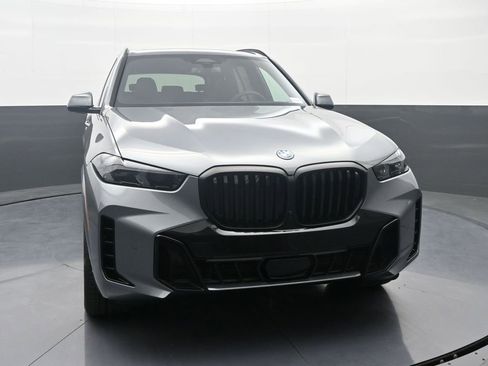 New 2026 BMW X5 xDrive50e w/ M Sport Package AWD/4WD image 2