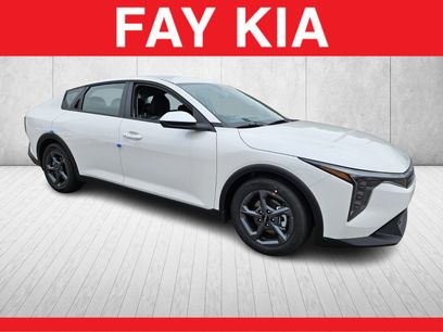New 2025 Kia K4 LXS