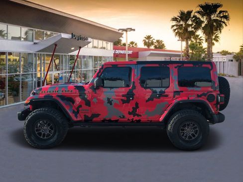 Used 2022 Jeep Wrangler Unlimited Rubicon w/ Xtreme Recon 35" Tire Package image 6