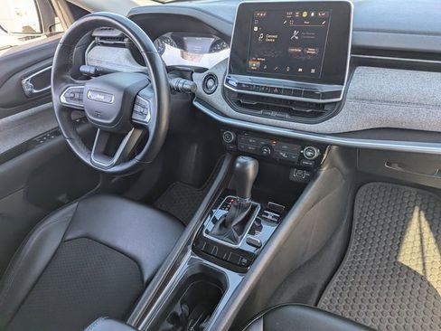 Used 2022 Jeep Compass Latitude w/ Convenience Group image 30