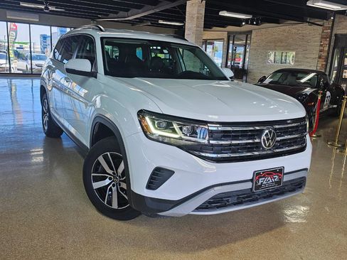 Used 2022 Volkswagen Atlas SE image 1