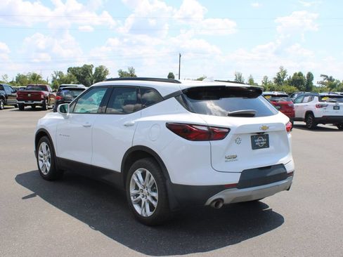 Used 2020 Chevrolet Blazer LT w/ Sound & Technology Package FWD image 7