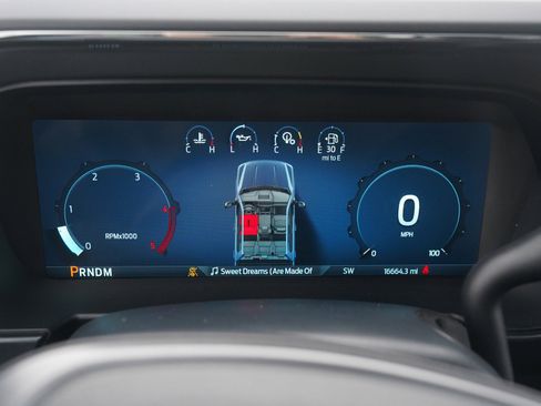 Used 2024 Ford F350 Lariat image 25