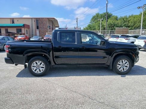 Used 2022 Nissan Frontier SV RWD image 8