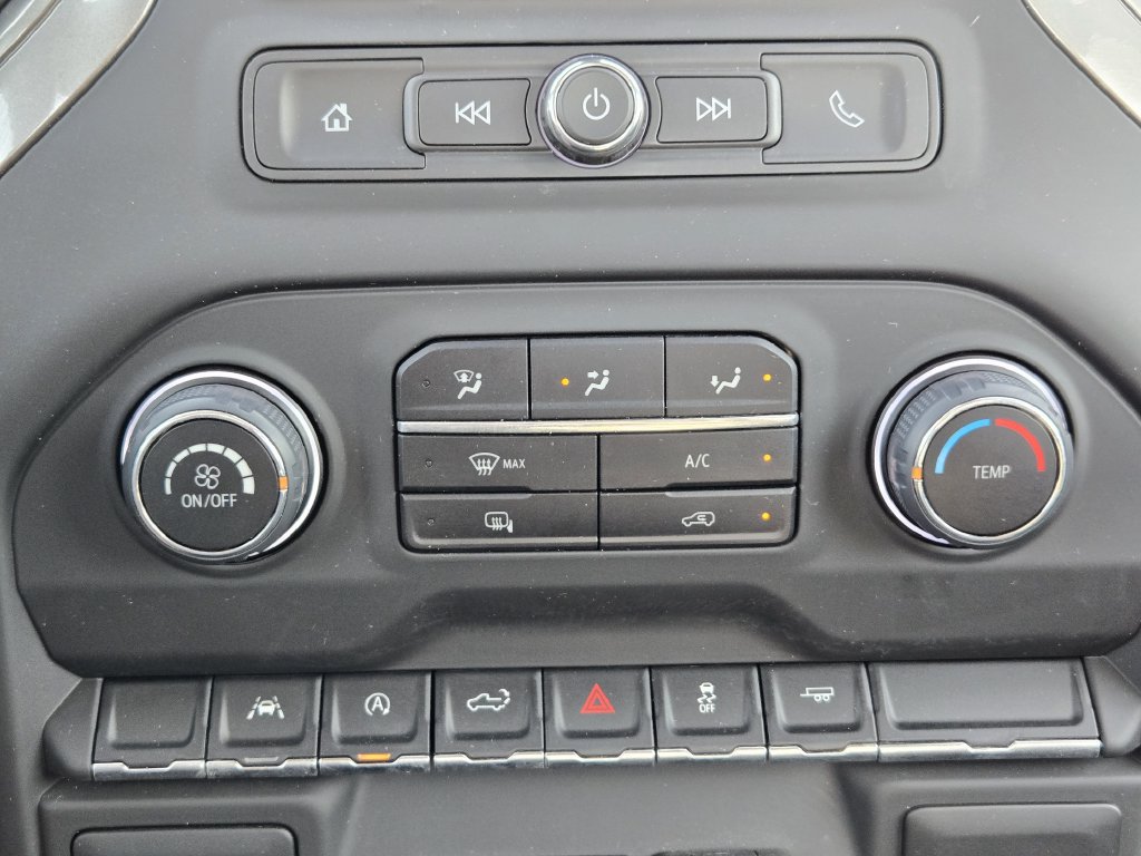 Used 2025 Chevrolet Silverado 1500 W/T RWD image 18