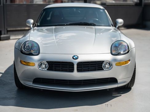 Used 2003 BMW Z8 RWD image 32