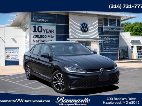 Certified 2025 Volkswagen Jetta Sport FWD image 1