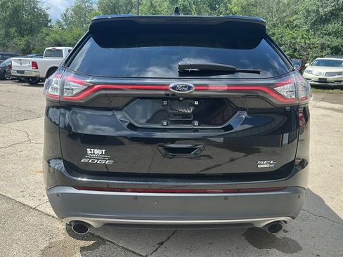 Used 2016 Ford Edge SEL w/ Equipment Group 201A AWD/4WD image 4