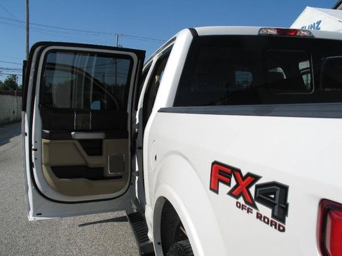 Used 2018 Ford F150 Lariat AWD/4WD image 16