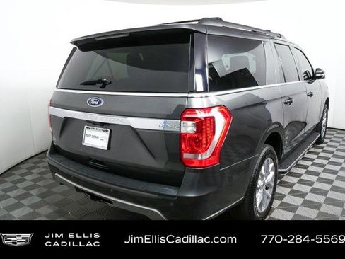 Used 2021 Ford Expedition Max XLT image 3