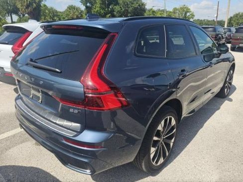 Used 2026 Volvo XC60 B5 Plus AWD/4WD image 3