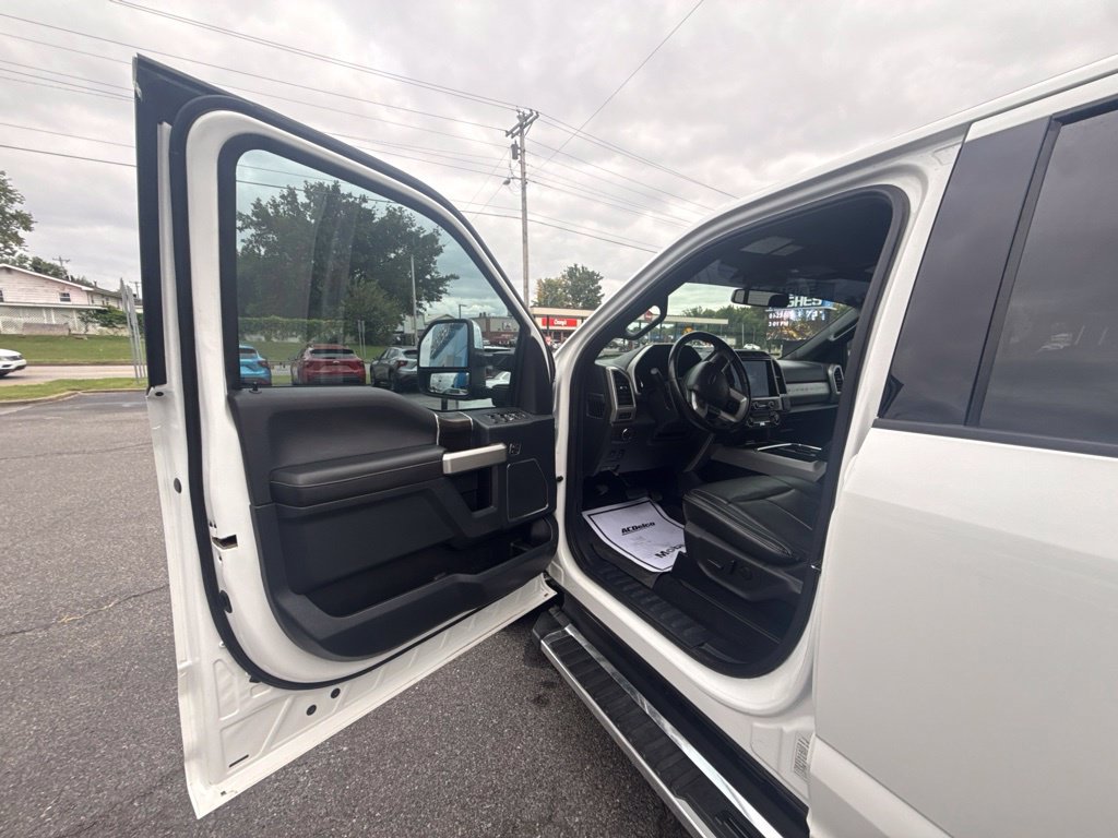 Used 2022 Ford F350 Lariat w/ Lariat Ultimate Package AWD/4WD image 18