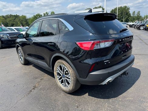 Used 2020 Ford Escape SEL AWD/4WD image 3