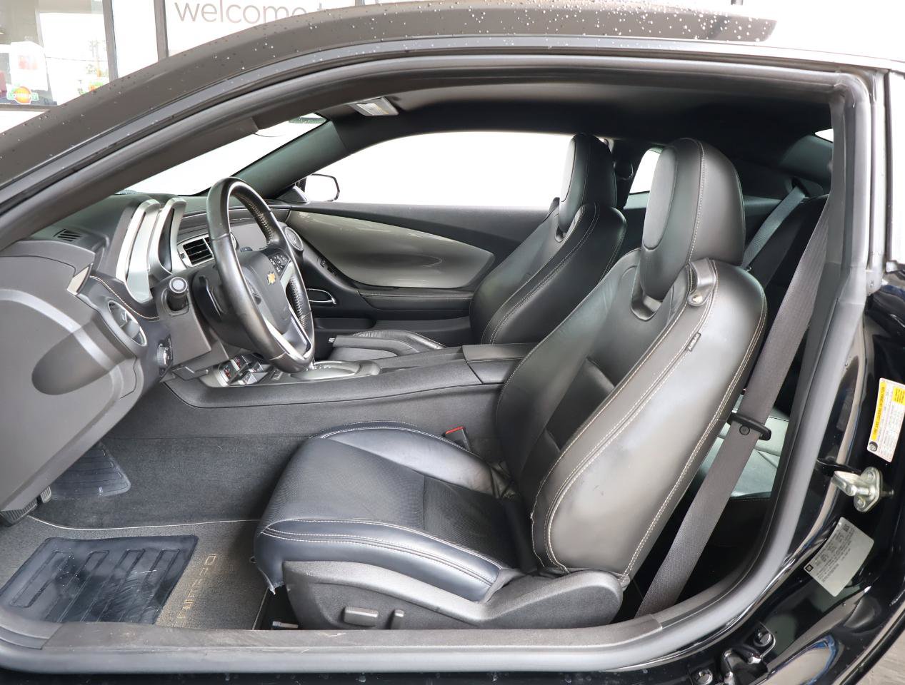 Used 2013 Chevrolet Camaro LT RWD image 13