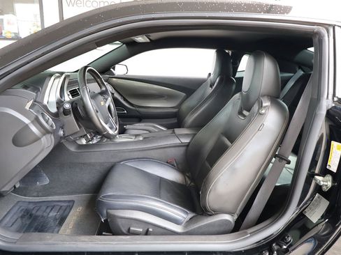 Used 2013 Chevrolet Camaro LT RWD image 13